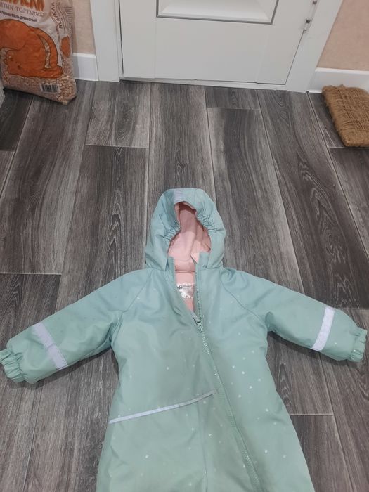 Продам детский комбинезон на рост 75-90