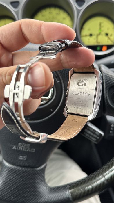 Продам часы SOKOLOV серебро