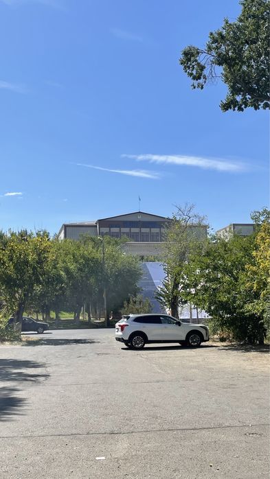 Срочно !продам магазин в центре города