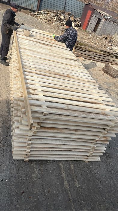 Забор штакетник деревянный