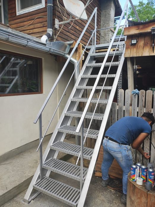 Scara metalica zincata