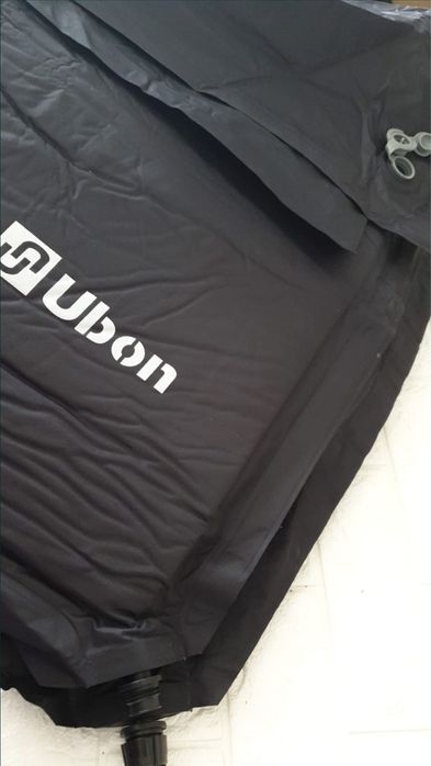 Saltea de aer cu spuma si perne