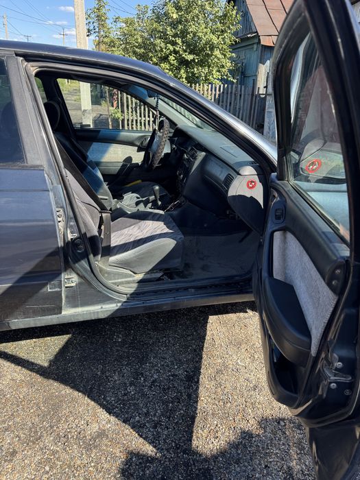 Продам Toyota Carina E