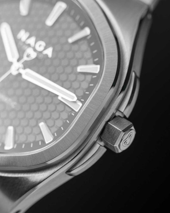 Naga Time Co. 39 Darkness Anthracite