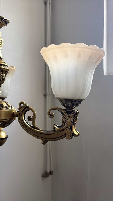 Lampadar cu 3 și 5 brațe