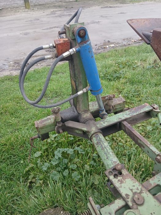 Plug Eberhardt cu doua brazde