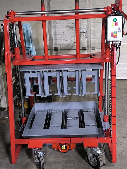 Prese Mașini Vibropresa boltari pavele, malaxoare