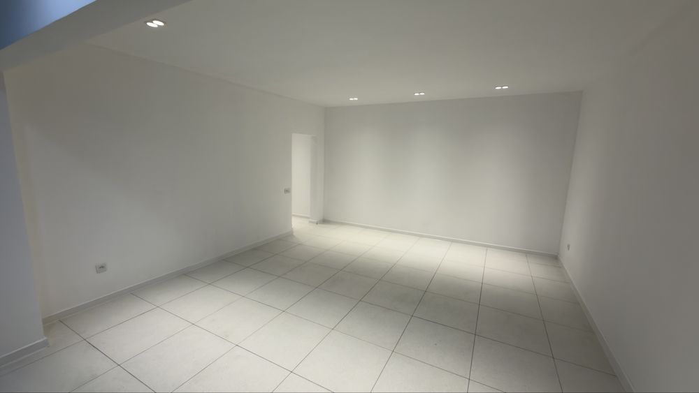 Сдается в аренду помещение возле дороги