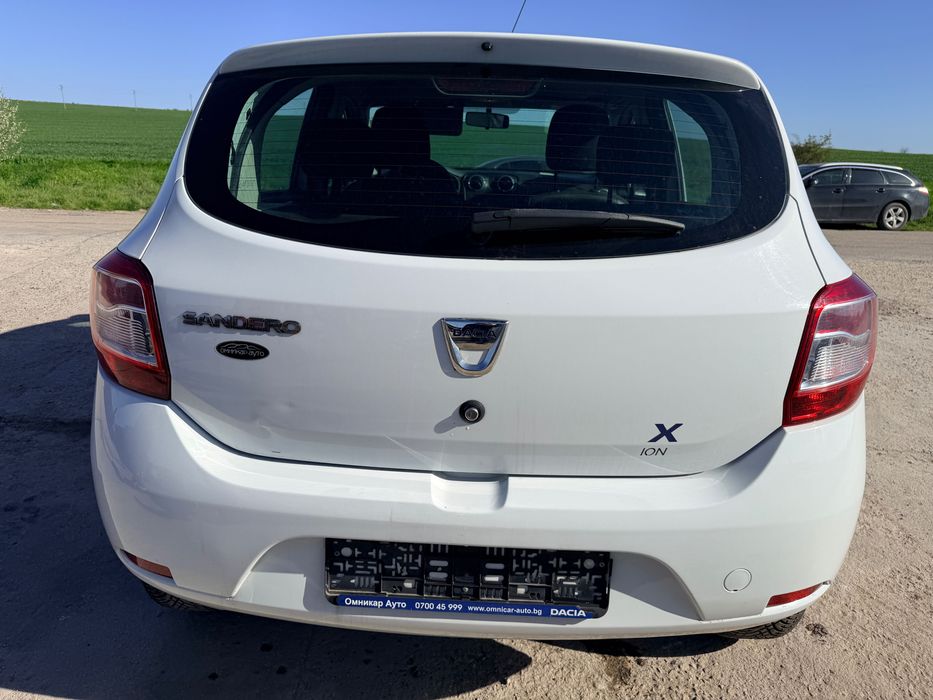 Dacia Sandero 2 1.2i двигател D4F732 5 ск кутия JH3360 73 кс 2017 152000 км Дачия Сандеро 1.2i engine D4F732 5 sp gearbox JH3360 73 hp 2018 г