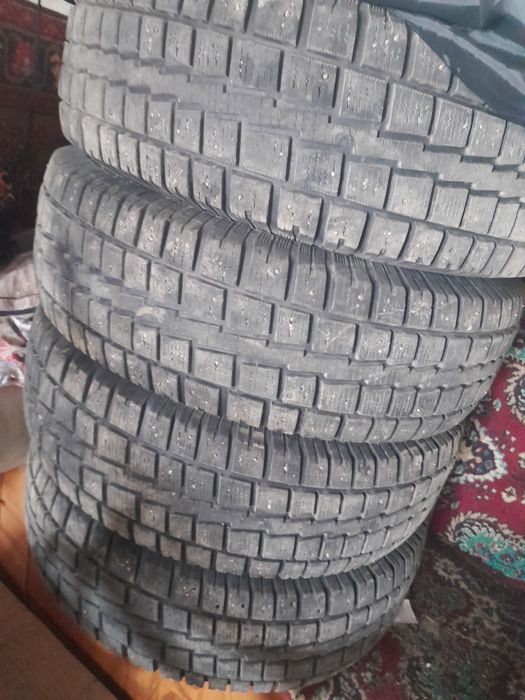 Продам зимние шины