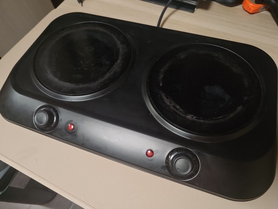 Plita electrică dubla.