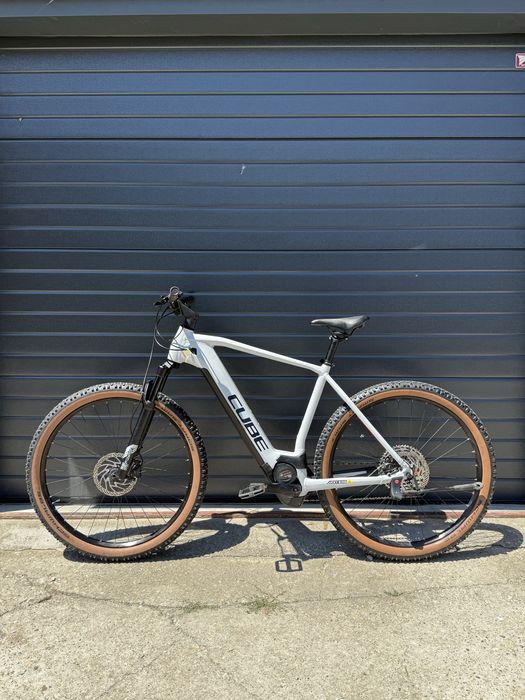 Cube REACTION  e-bike
