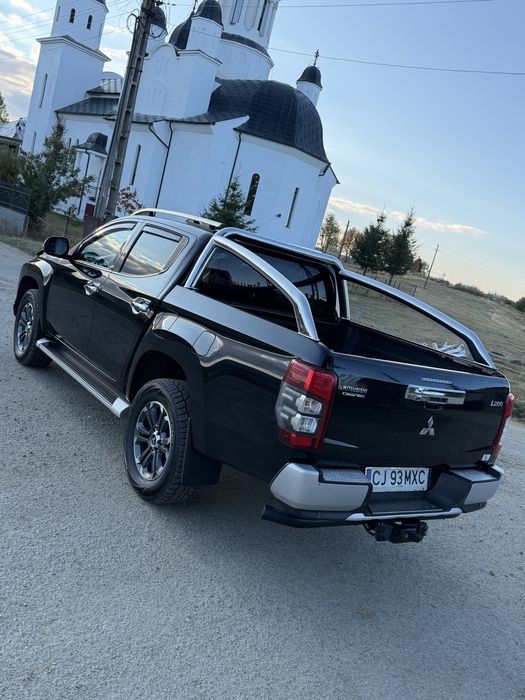 Mitsubishi L200 2020