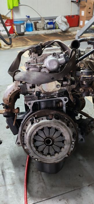 Motor jimny 1.3  benzina.