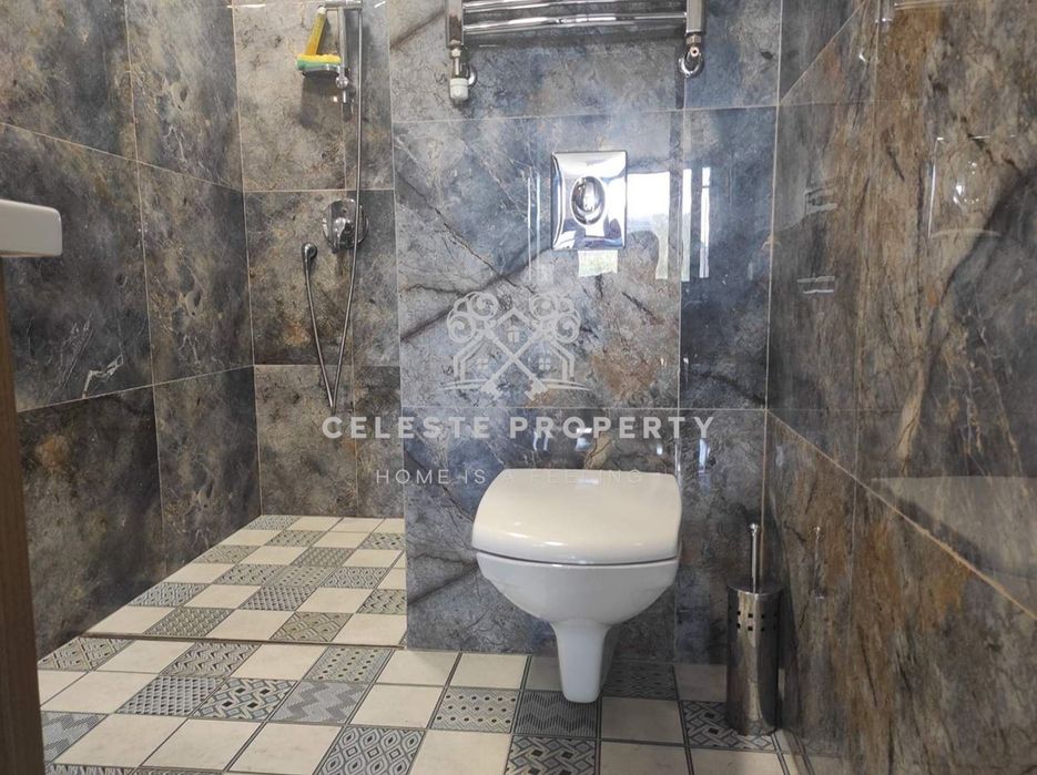 Дава се под наем Тристаен апартамент в София, Център - 104 кв.м за 747.66 € - Снимка #7