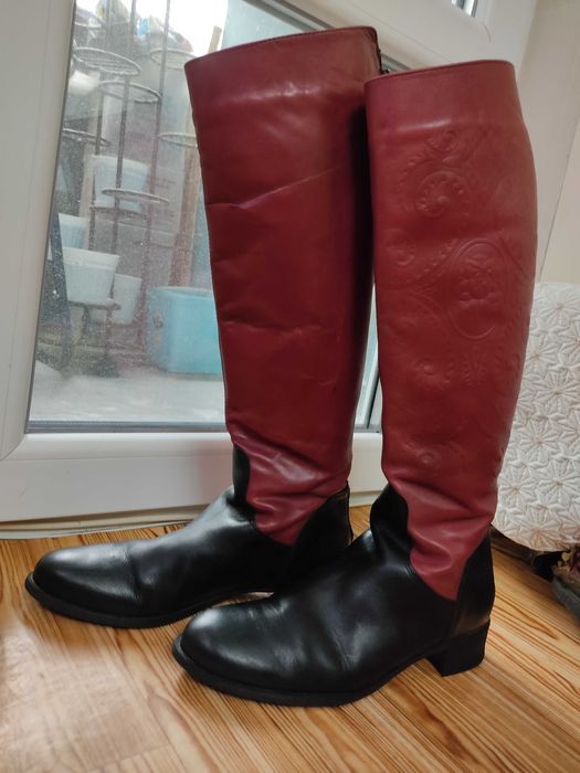 Ботуши в два цвята 39 номер