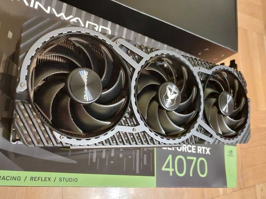 Gainward RTX 4070 12GB Phoenix