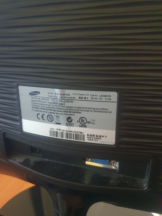 Монитор Samsung 22 инча