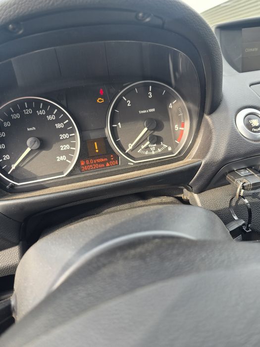 Bmw seria 1 , 2.0d ,an fab 2009,masina nu a fost rulata in tara.