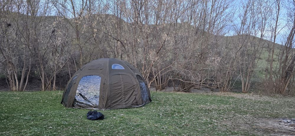 Надувной шатер dara camping