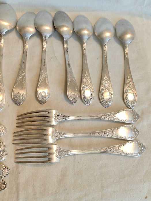 Осемнадесет Руски Соц СССР Посребрени Мелхиор Вилици и Лъжици 1970те