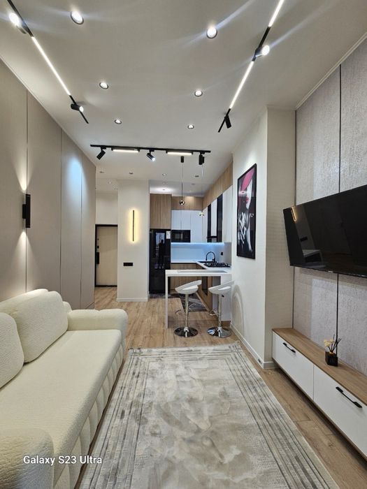 Алайский рынок, Жк “Imperial club city” квартира с площадью 40+10кв.м.