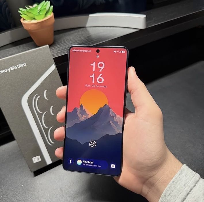 Samsung S26 ULTRA ca NOU de 512 GB cu Garantie