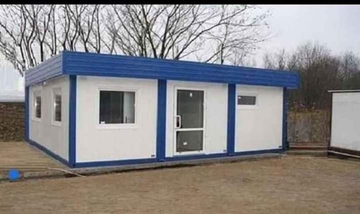 Container modular tip casa de locuit din structura metalica 7.5*4.3