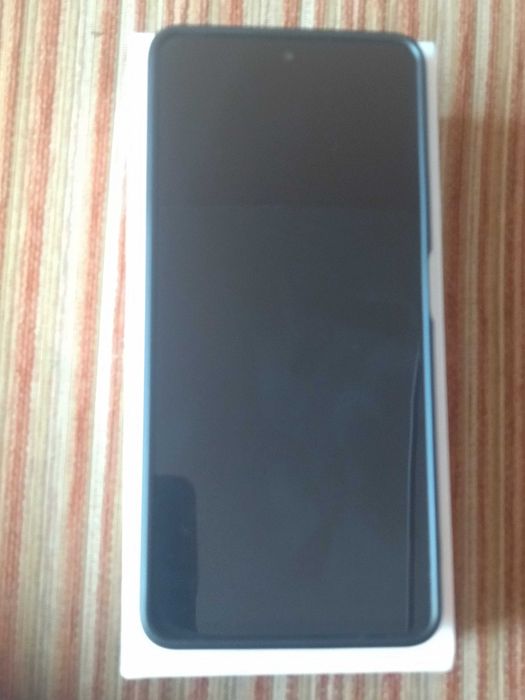 Honor Magic 4 lite 5G като нов