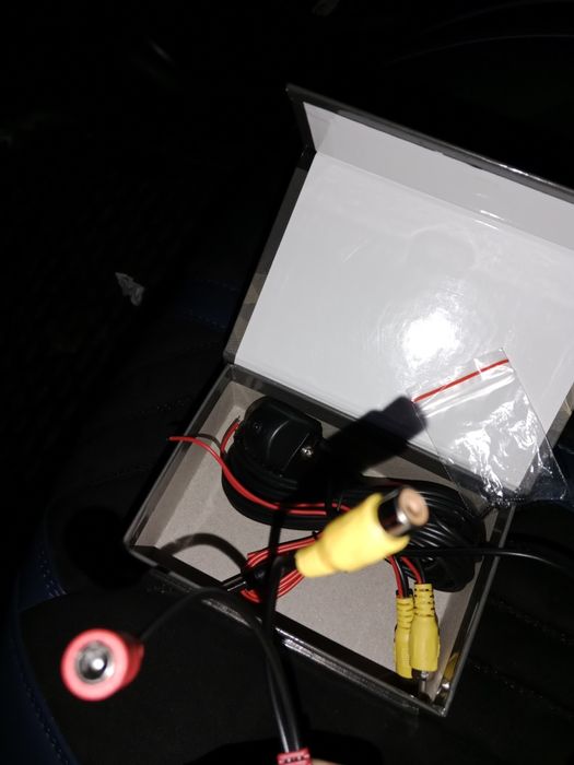 Продам Задную камеру