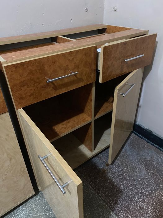 Donez mobilă de bucătărie