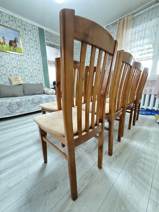 Стулья для гостиной, дерево