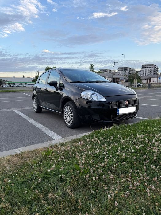 Fiat Punto 1.2 Benzină | 2009 | 65 CP | 192.448 km | ITP până în 04/2027
