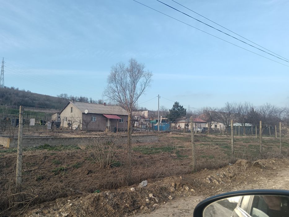 Teren de vânzare Pestera