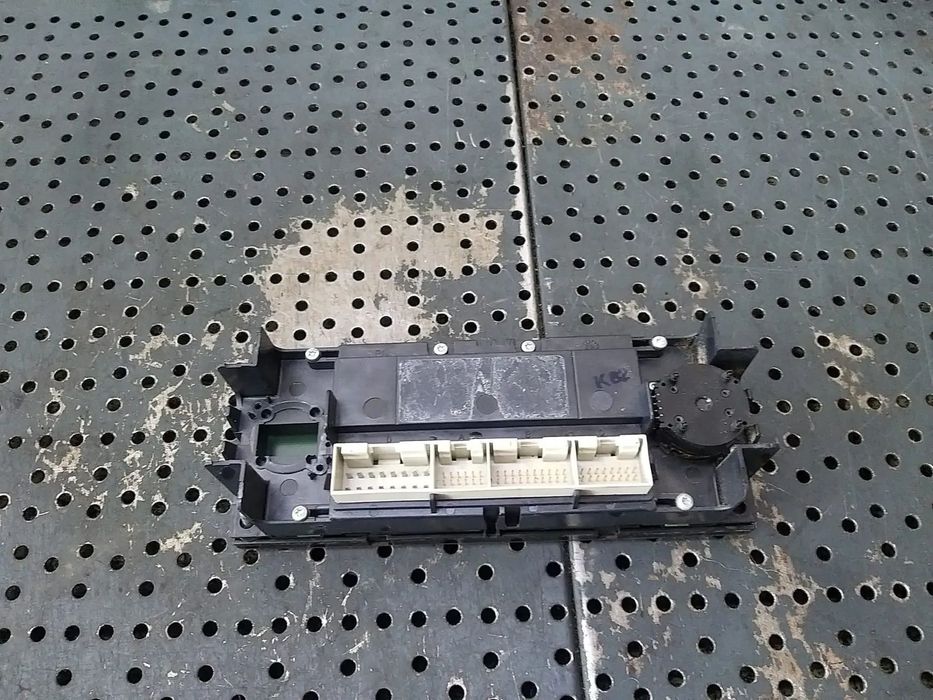 Panou comanda clima ac vw bora 1j