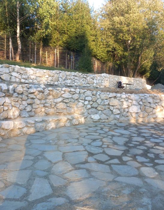 Piatră naturală poligonala/cubica