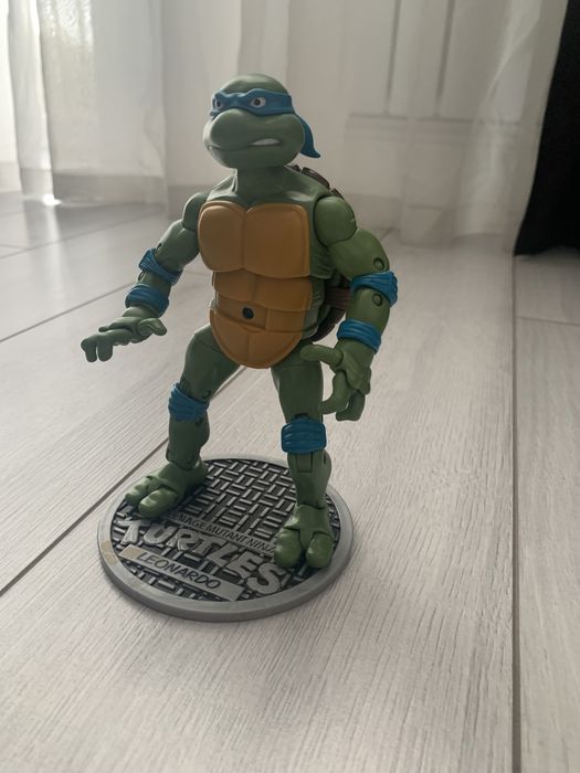 Фигурка Леонардо из Черепашек Ниндзя