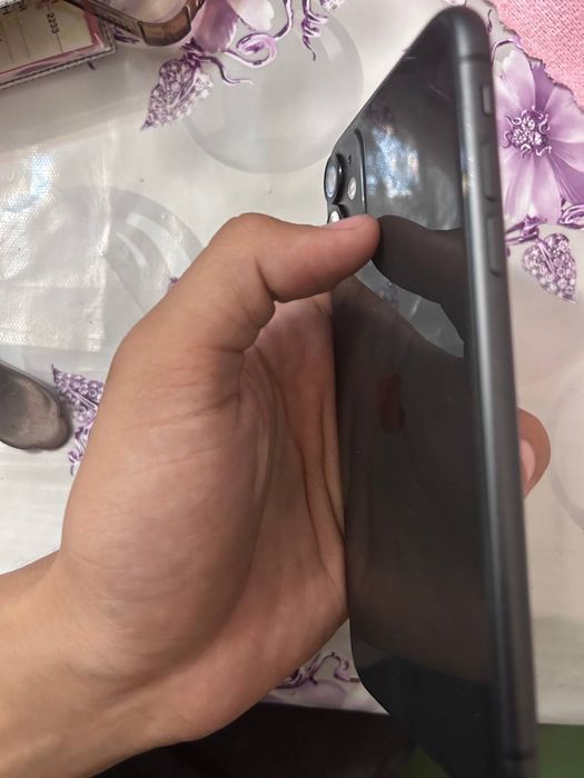 iPhone 11 128g гарантия 11 аиға деин