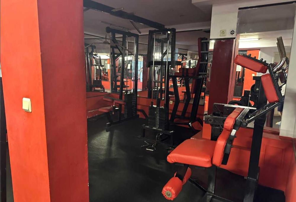 Дава се под наем Заведение в Варна, Гръцка махала - 247 кв.м за 500000 € - Снимка #8