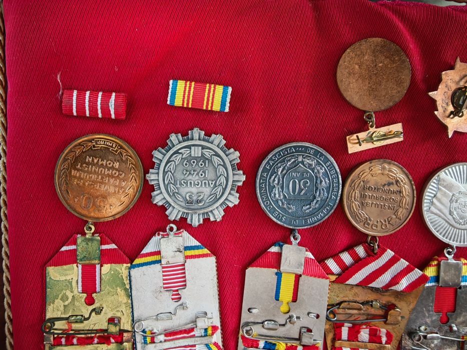 Insigne vechi comunism