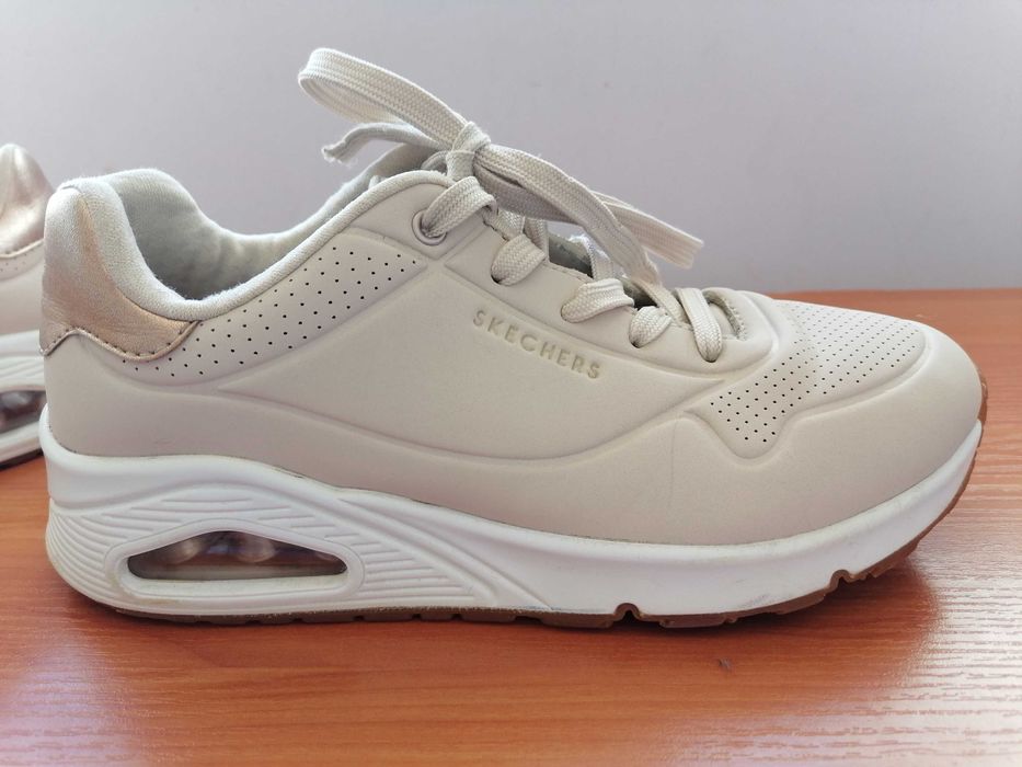 Маратонки Skechers