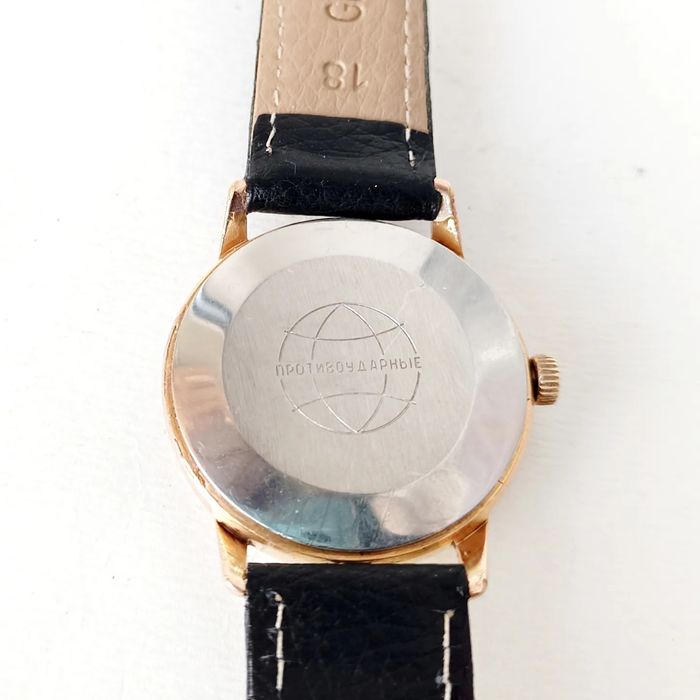 Raketa Ракета - мъжки механичен часовник