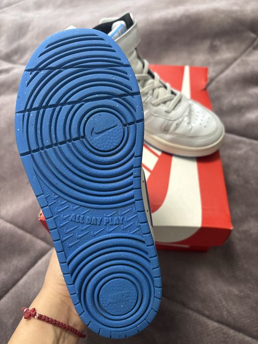 Маратинки Nike за момче 33.5