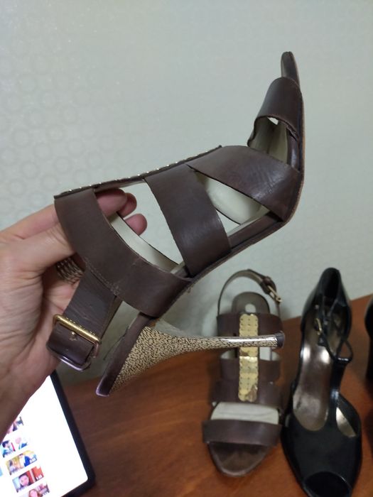 Продам обувь женская