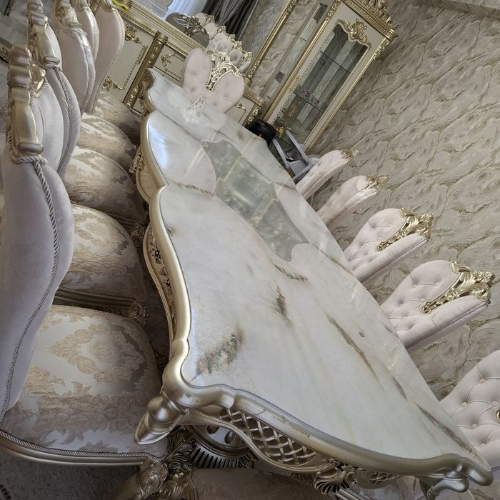 Stol stul sotiladi srochna