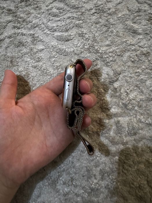 Часы Apple Watch 9 /45мм
