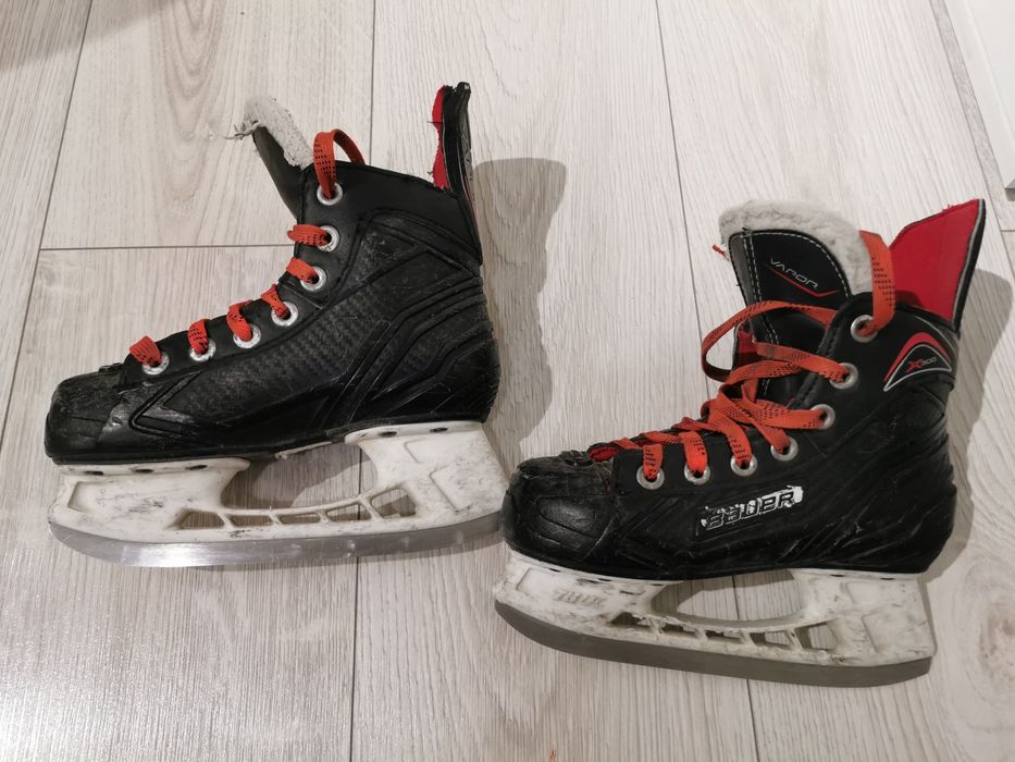 Коньки хоккейные детские