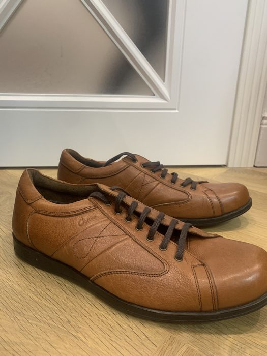 Продаю полуботинки