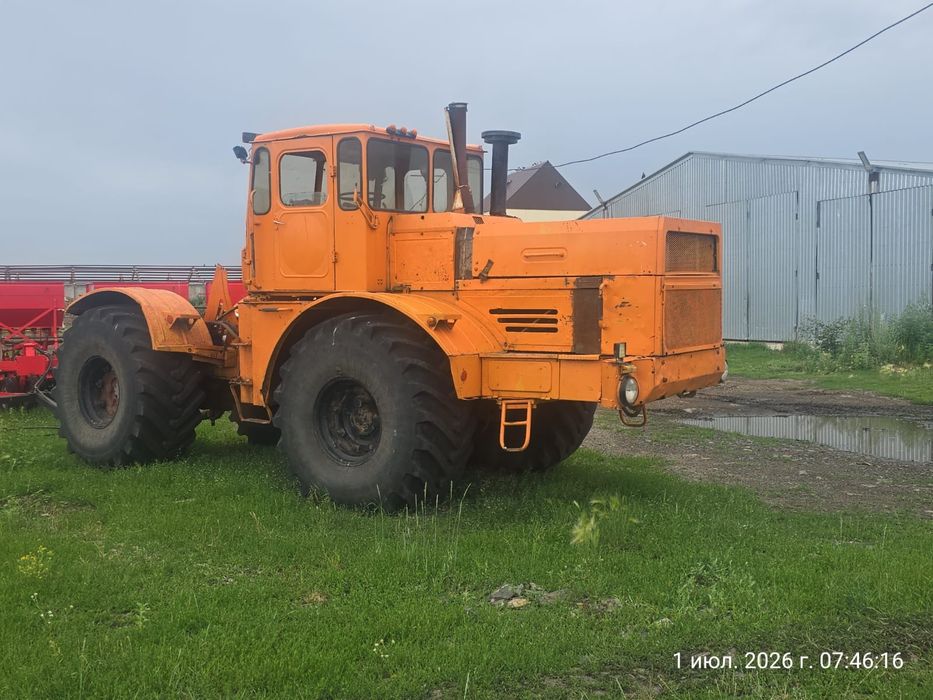 Продам два  к 700