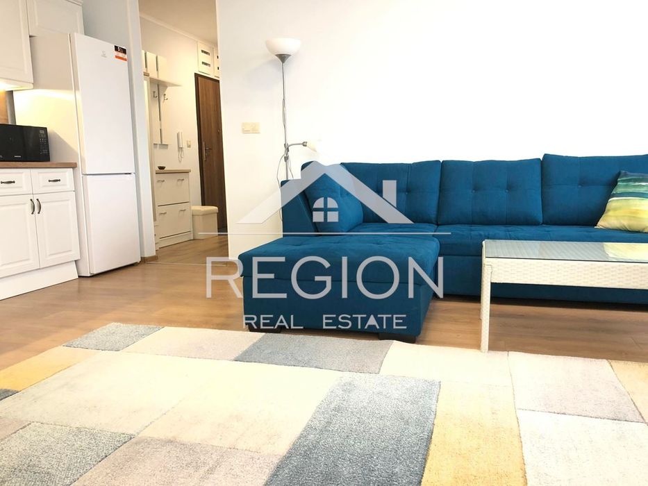 Дава се под наем Двустаен апартамент в Варна, Трошево - 80 кв.м за 750 € - Снимка #3